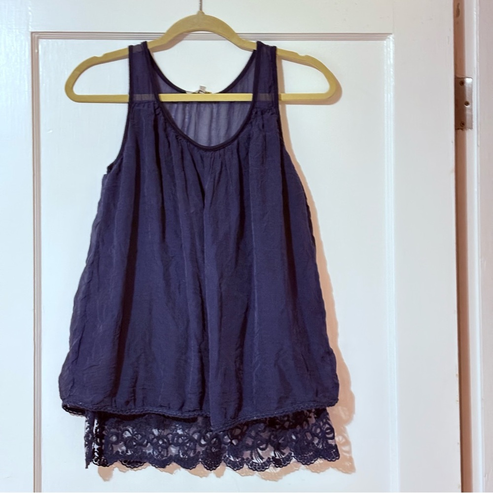ProntoModa Giusy Navy Silk Tank Top with Lace Hem – Size M